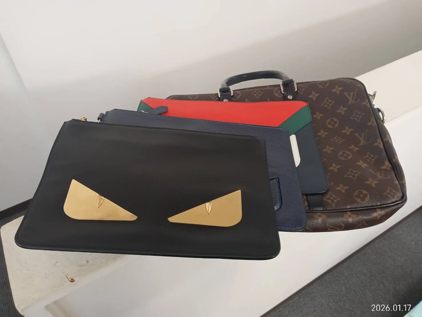 またまたクラッチバッグお持ち込みありがとうございます👝